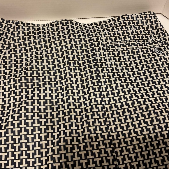 TORY SPORT T MONOGRAM SKORT NAVY/CREAM SIZE LARGE - Picture 3 of 5